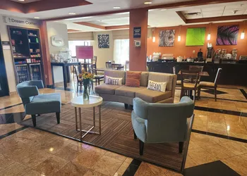 Sleep Inn & Suites Dyersburg I-155 hotel thumbnail 2