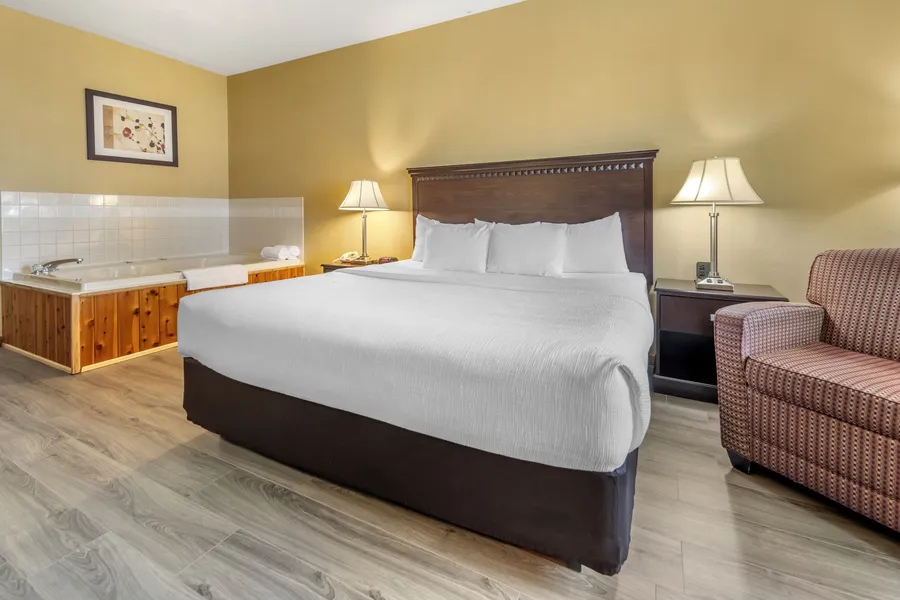 Quality Inn Greenville North hotel detail image 6