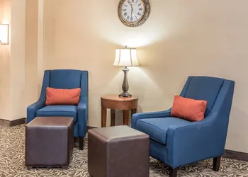 Comfort Inn & Suites Piqua-Near Troy-I75 hotel thumbnail 3