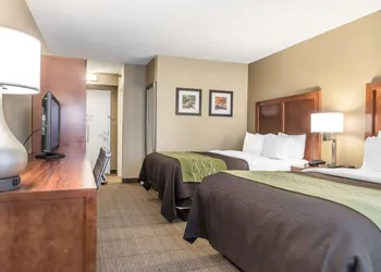 Comfort Inn & Suites Piqua-Near Troy-I75 hotel thumbnail 8