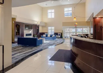 Comfort Suites Troy-I75 hotel thumbnail 8