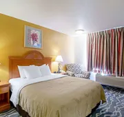 Quality Inn Huron hotel detail image 3