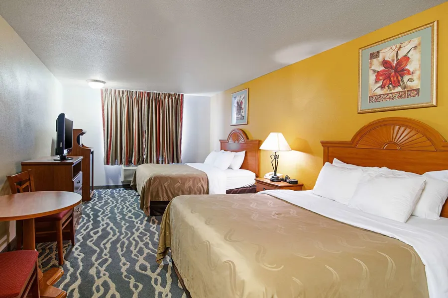 Quality Inn Huron hotel detail image 6