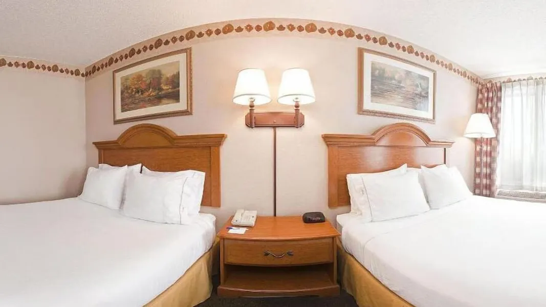 Holiday Inn Express & Suites Winner by IHG hotel detail image 2