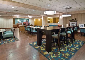 Hampton Inn Canton hotel thumbnail 4