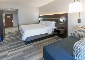 Holiday Inn Express Picayune-Stennis Space Center by IHG hotel thumbnail 8