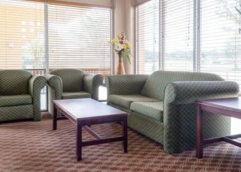 Quality Inn Louisville MS hotel thumbnail 3