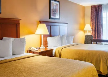 Quality Inn Louisville MS hotel thumbnail 6