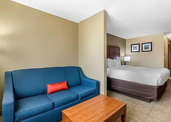 Comfort Inn & Suites McComb hotel thumbnail 8
