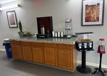 Econo Lodge Yazoo City hotel thumbnail 5