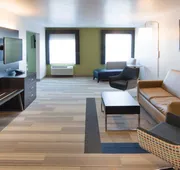 Holiday Inn Express & Suites Worthington by IHG hotel detail image 3