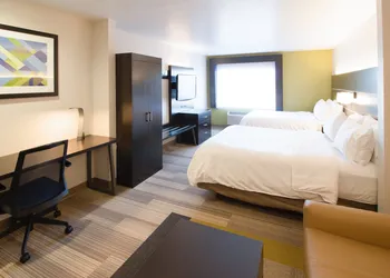 Holiday Inn Express & Suites Worthington by IHG hotel thumbnail 6