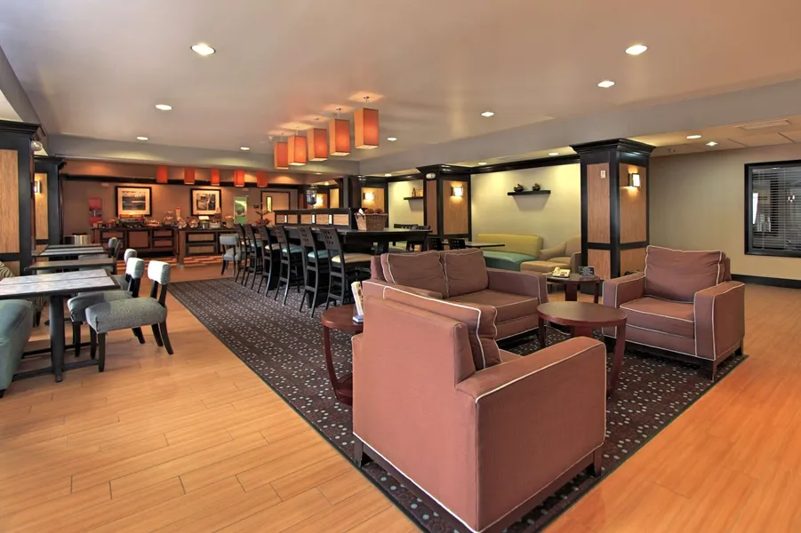 Hampton Inn Defiance hotel detail image 2