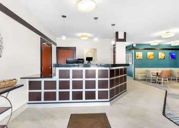 Comfort Inn Marion hotel thumbnail 3