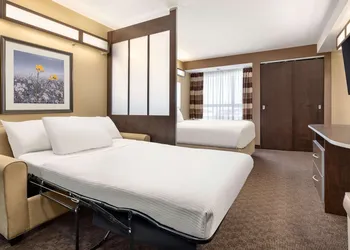 Microtel Inn & Suites by Wyndham Estevan hotel thumbnail 8