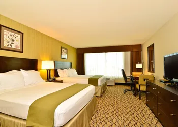 Holiday Inn Express and Suites Williston by IHG hotel thumbnail 5