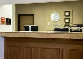 Comfort Inn Jamestown South hotel thumbnail 2