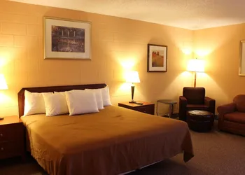 Sunlac Inn hotel thumbnail 7