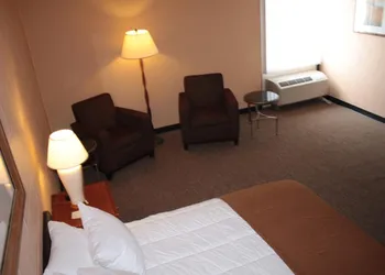 Sunlac Inn hotel thumbnail 8