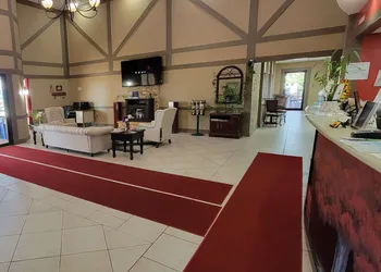 Ramada by Wyndham Mountain Home hotel thumbnail 6