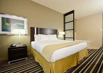Holiday Inn Express & Suites Forrest City by IHG hotel thumbnail 6