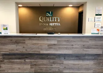 Quality Inn & Suites Paragould hotel thumbnail 2