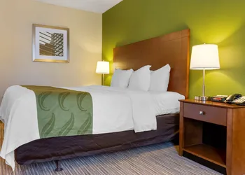 Quality Inn Harrison North hotel thumbnail 6