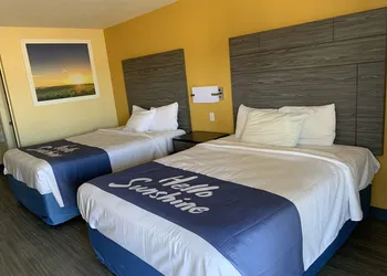 Days Inn by Wyndham Okmulgee hotel thumbnail 3