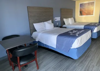 Days Inn by Wyndham Okmulgee hotel thumbnail 6