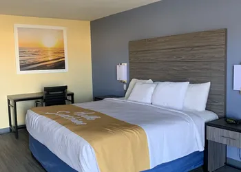 Days Inn by Wyndham Okmulgee hotel thumbnail 8