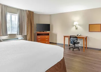 Extended Stay America Suites Bartlesville Hwy 75 hotel thumbnail 8