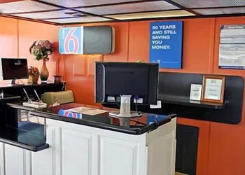 Motel 6 Sallisaw, OK hotel thumbnail 4