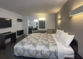 Motel 6 Sallisaw, OK hotel thumbnail 5
