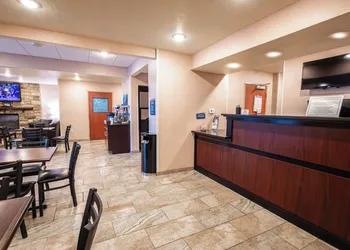 Cobblestone Inn & Suites – Big Lake hotel thumbnail 2
