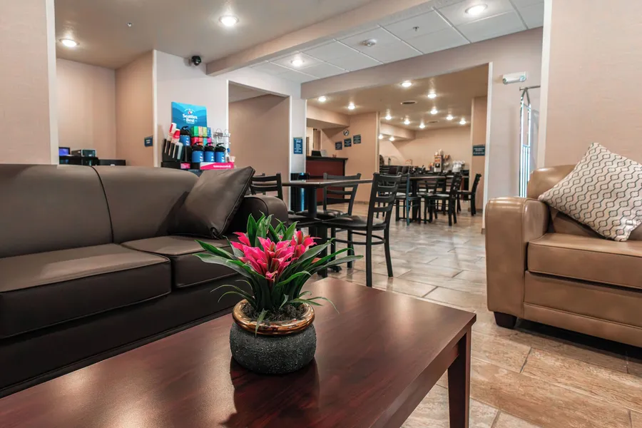 Cobblestone Inn & Suites – Big Lake hotel detail image 6