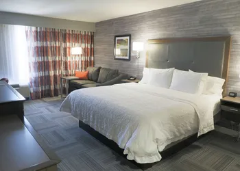 Hampton Inn Muskogee hotel thumbnail 6