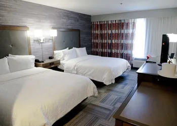 Hampton Inn Muskogee hotel thumbnail 8