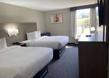 Days Inn & Suites by Wyndham Tahlequah hotel thumbnail 5