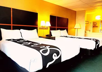 Rodeway Inn Gadsden - Attalla hotel thumbnail 7
