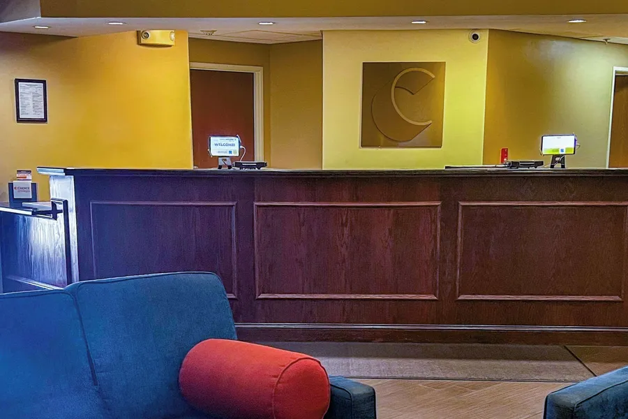 Comfort Suites Gadsden Attalla hotel detail image 2