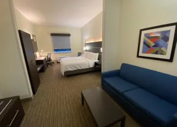 Holiday Inn Express Hotel & Suites Gadsden W-Near Attalla by IHG hotel thumbnail 7