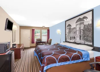 Super 8 by Wyndham Gadsden AL hotel thumbnail 5