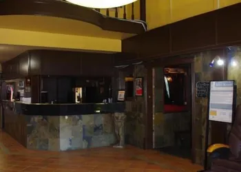 South Hill Lodge hotel thumbnail 2
