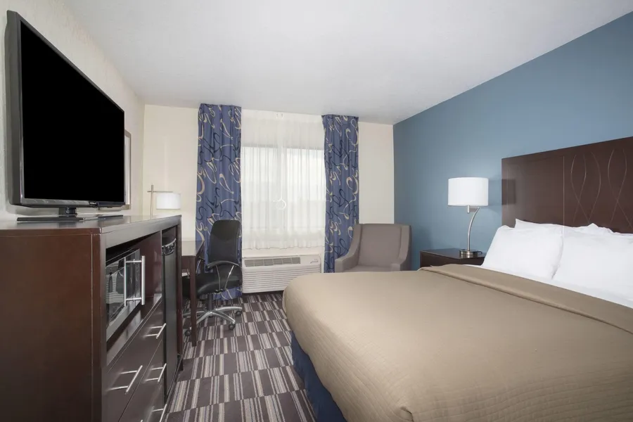 AmericInn by Wyndham Mount Pleasant hotel detail image 6