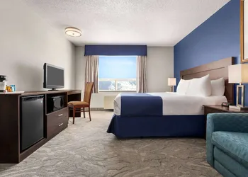 Travelodge by Wyndham Timmins hotel thumbnail 6