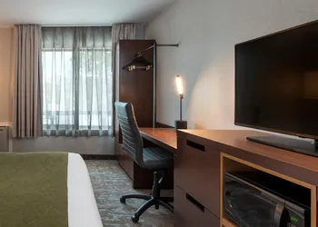 Comfort Inn Dryden hotel thumbnail 3