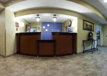 Holiday Inn Express & Suites Fort Pierre by IHG hotel thumbnail 2