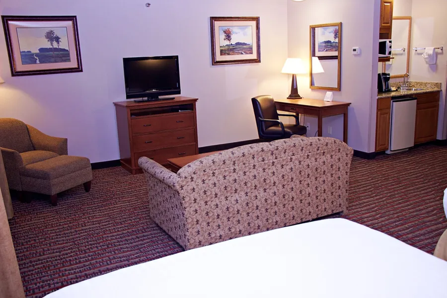 Holiday Inn Express & Suites Fort Pierre by IHG hotel detail image 6