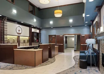 Super 8 by Wyndham Conrad hotel thumbnail 4