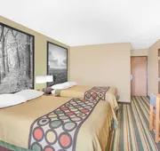 Super 8 by Wyndham Mt Pleasant hotel detail image 3
